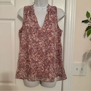 White House Black Market Floral Sleeveless Top - Lavendar